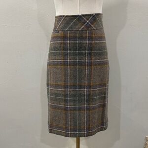 L.L. Bean Wool Blend Plaid Skirt – Size 6 Regular